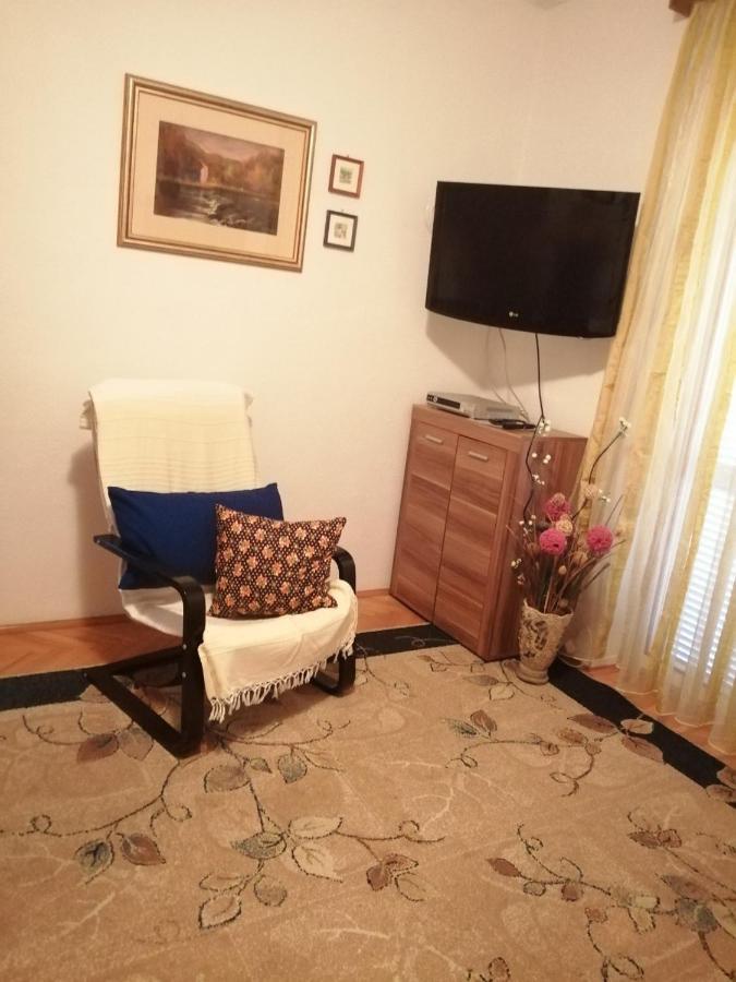 Апартаменты Apartman Mira Башка Экстерьер фото