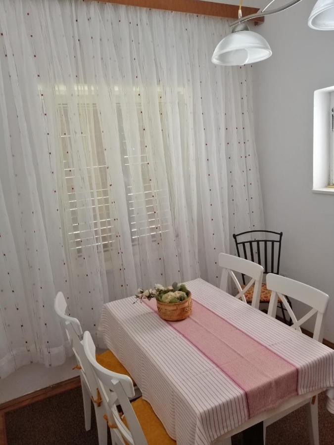 Апартаменты Apartman Mira Башка Экстерьер фото