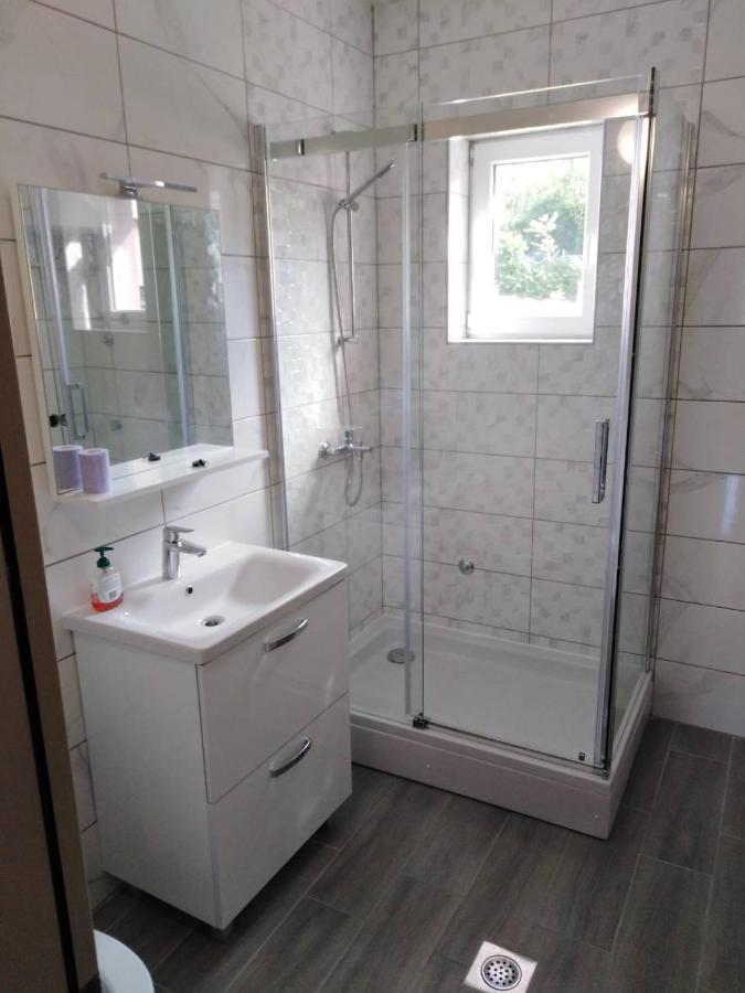 Апартаменты Apartman Mira Башка Экстерьер фото